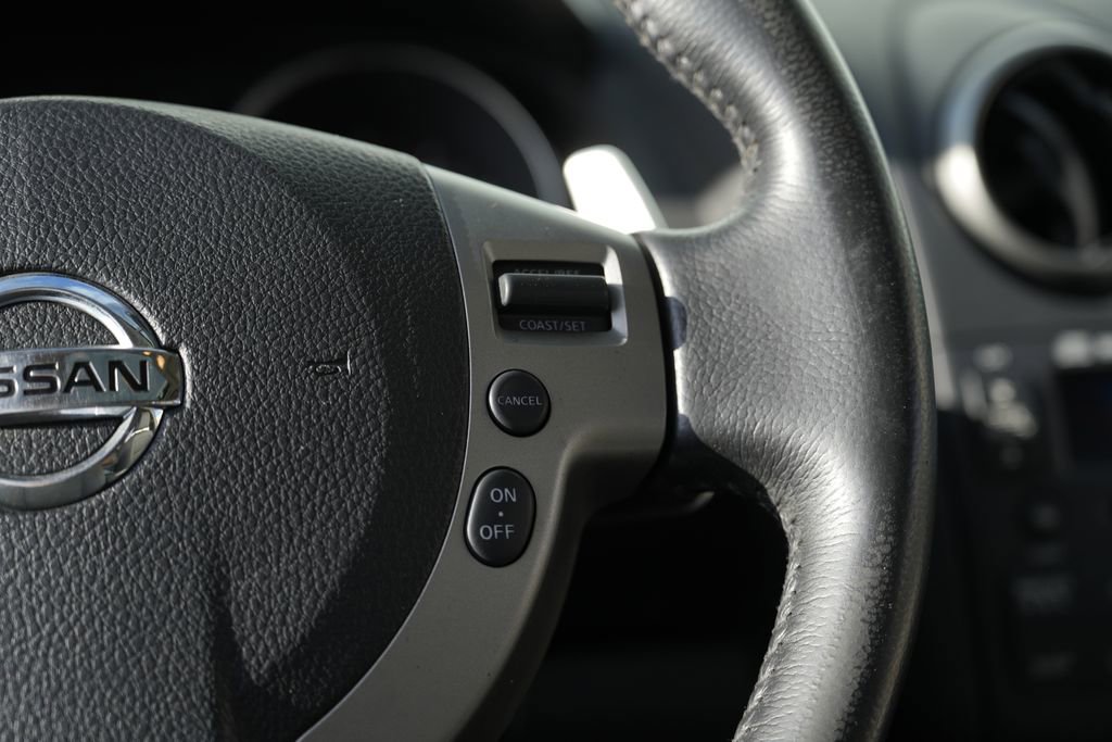 Used 2008 Nissan Rogue SL w/ Premium Pkg image 42