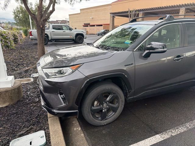 Used 2020 Toyota RAV4 XSE w/ XSE Grade Weather Package image 22