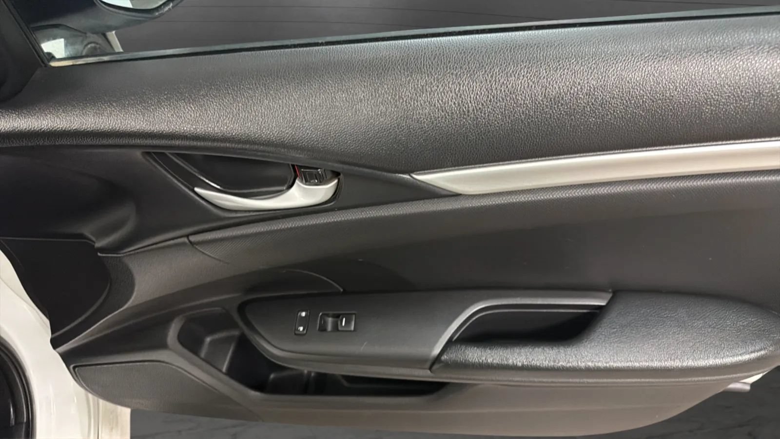 Used 2019 Honda Civic Sport image 18