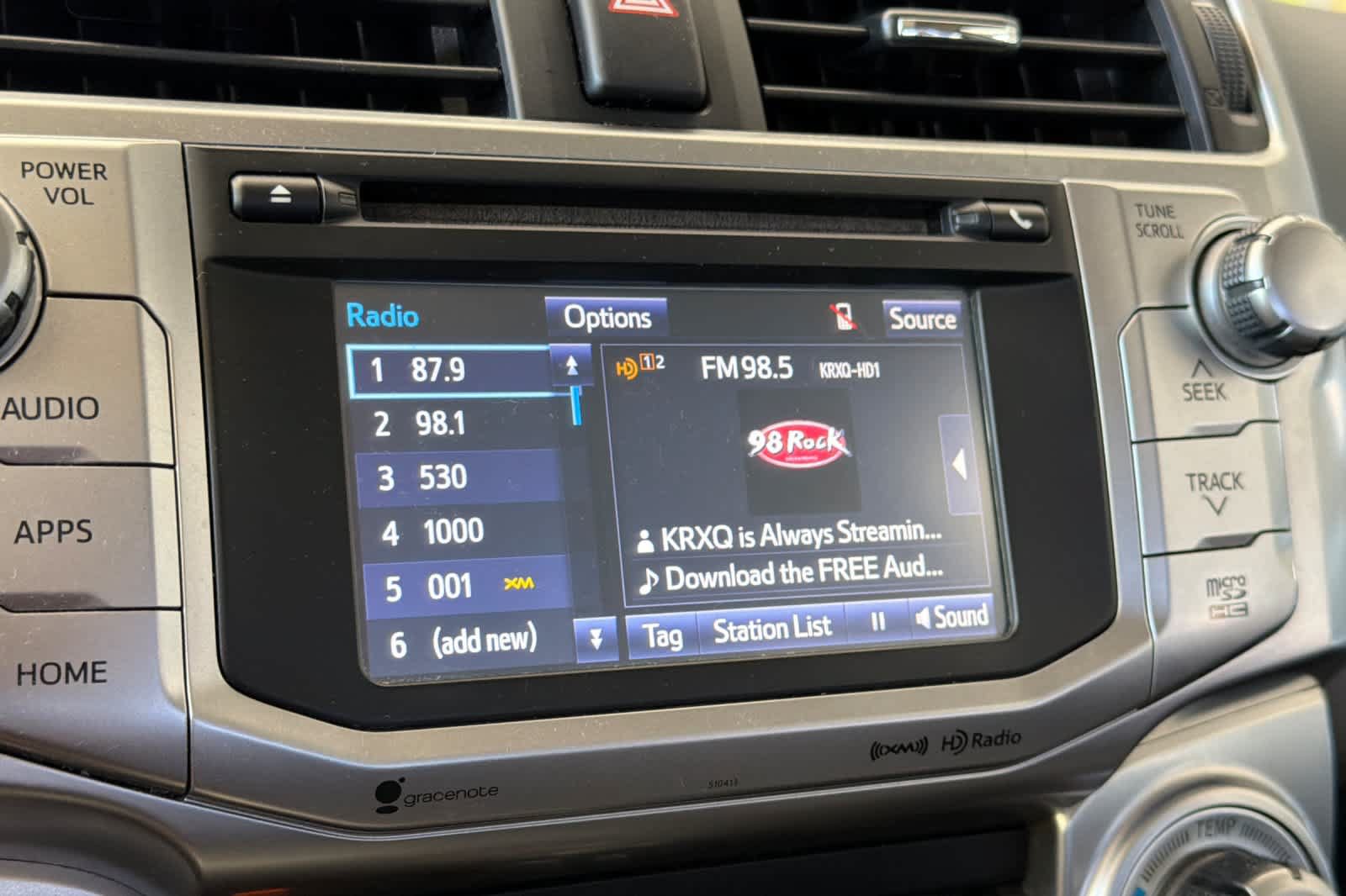 Used 2019 Toyota 4Runner SR5 AWD/4WD image 19