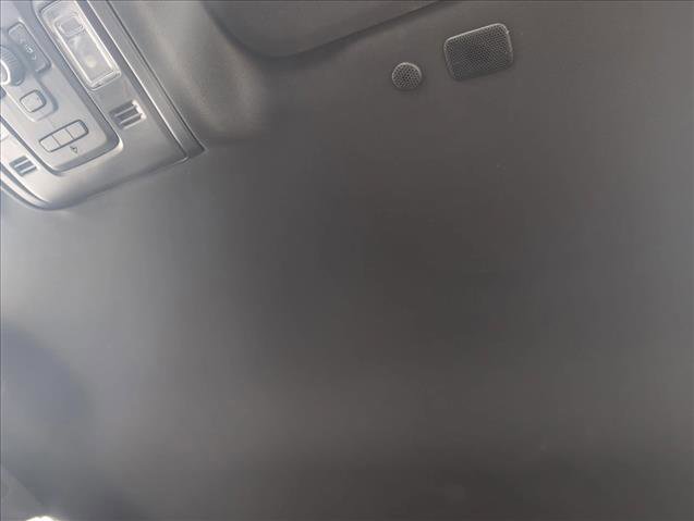 Used 2023 GMC Yukon Denali image 16