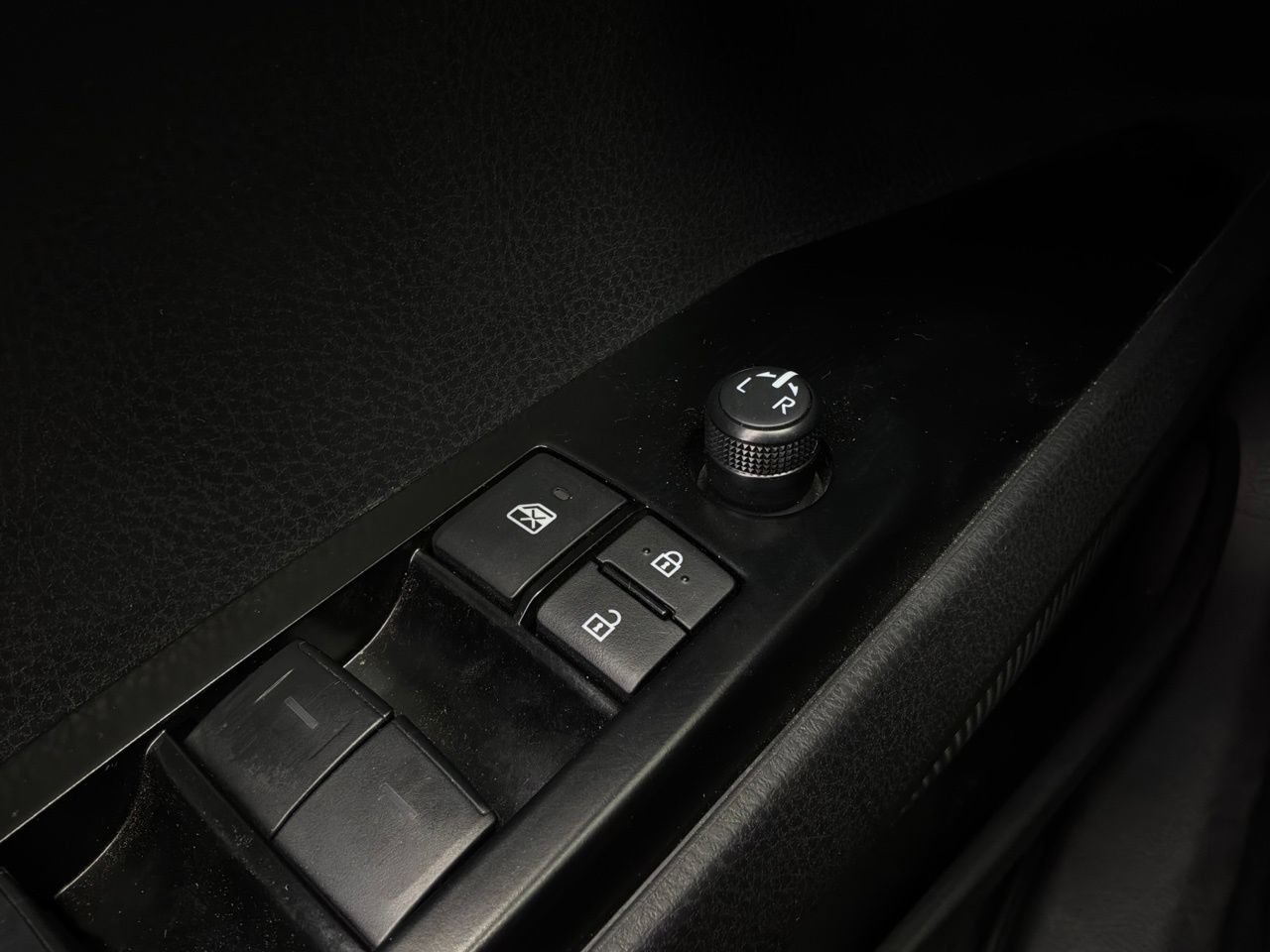 Used 2026 Toyota Camry LE FWD image 23