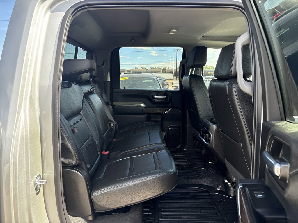 Used 2023 GMC Sierra 3500 Denali w/ Denali Ultimate Package image 30