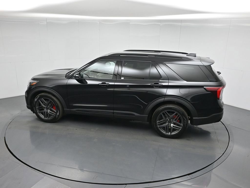 New 2026 Ford Explorer ST w/ Sun And Sound Package image 42