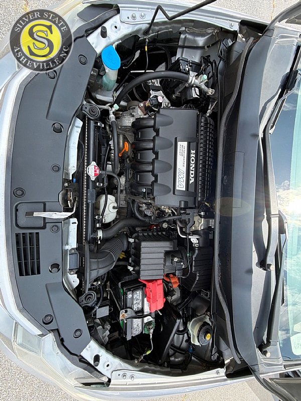 Used 2010 Honda Insight EX image 27