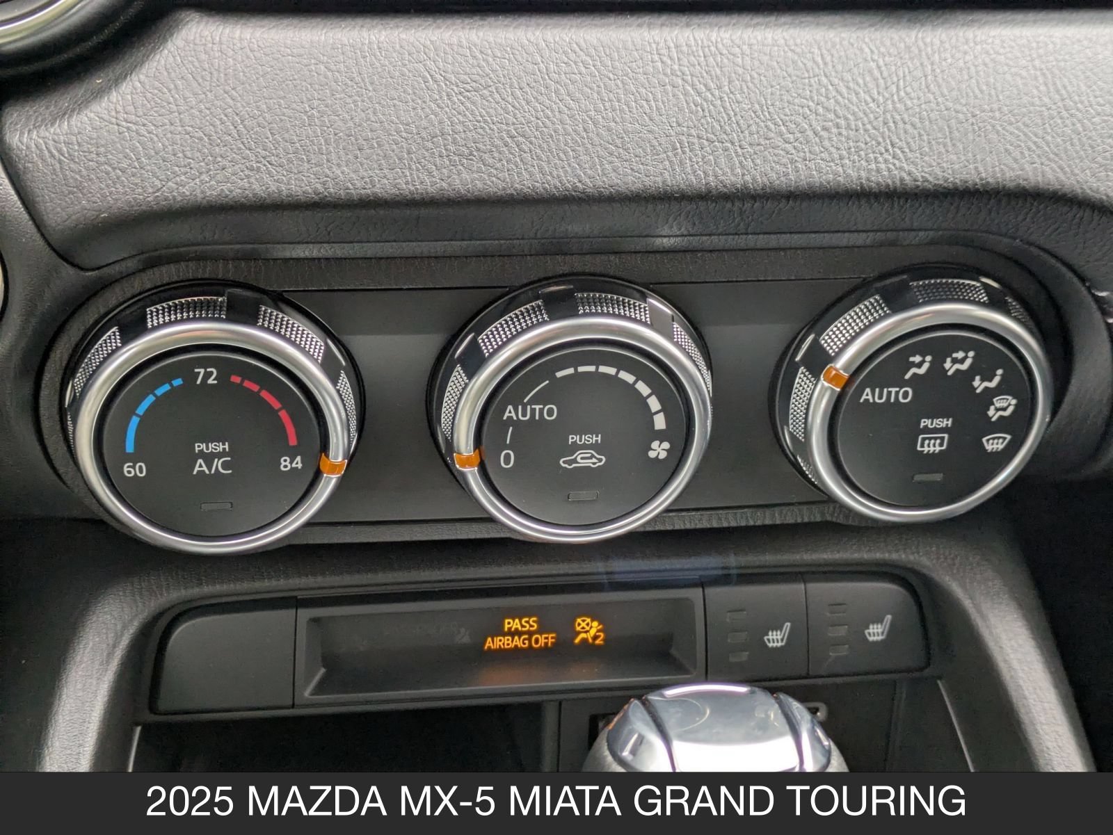 New 2025 MAZDA MX-5 Miata Grand Touring RWD image 28
