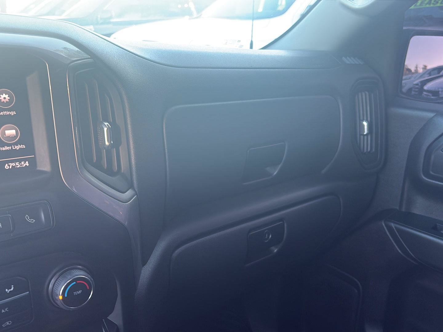 Used 2022 Chevrolet Silverado 1500 Custom RWD image 19