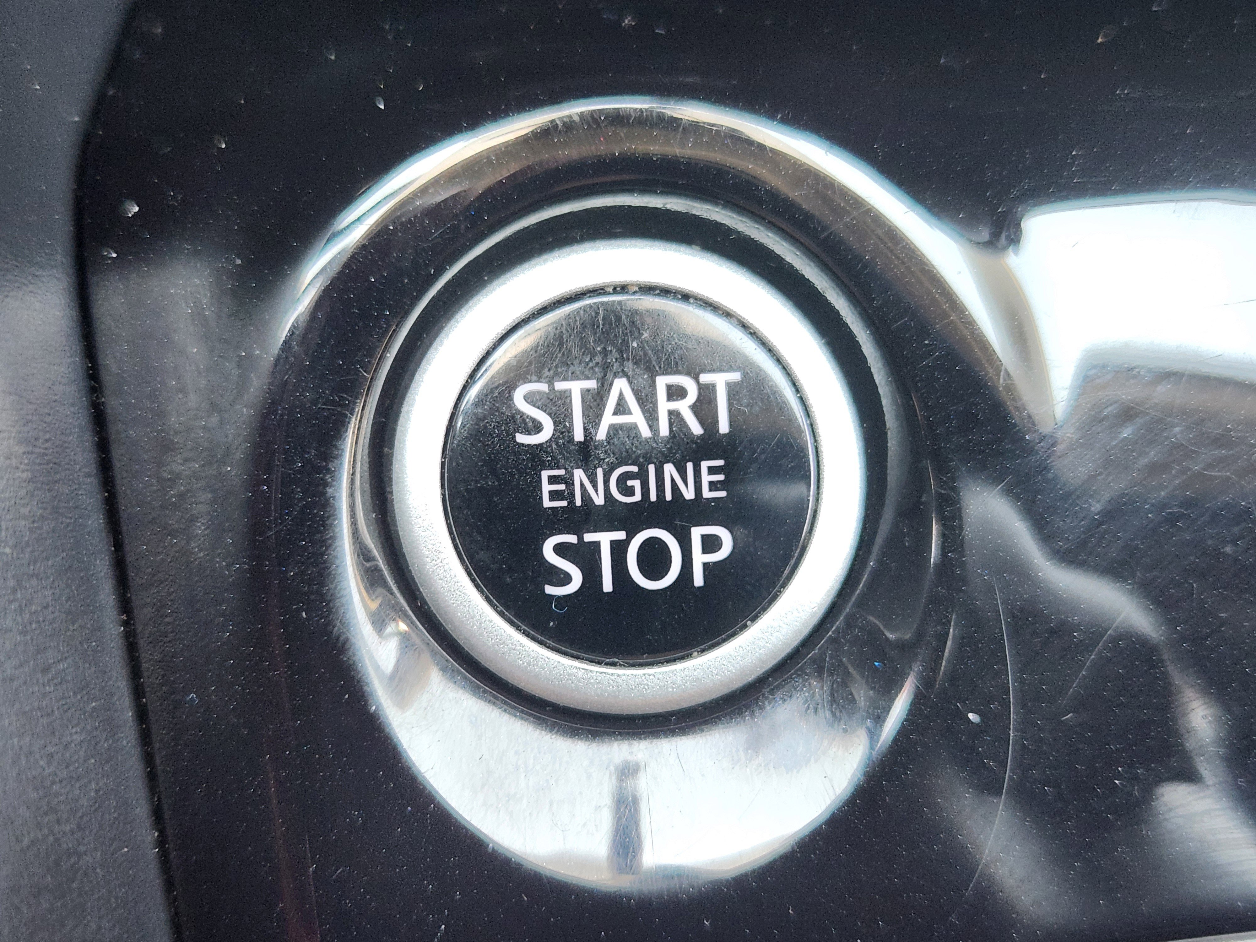 Used 2021 Nissan Kicks S image 21