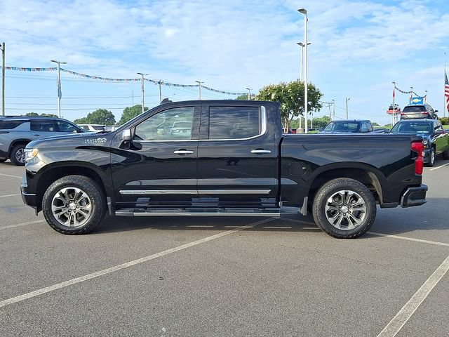 Used 2024 Chevrolet Silverado 1500 High Country w/ Technology Package AWD/4WD image 8