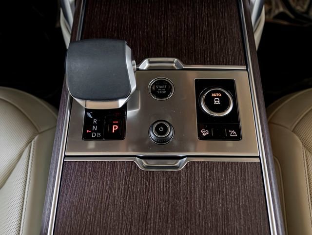 Used 2023 Land Rover Range Rover SE image 22