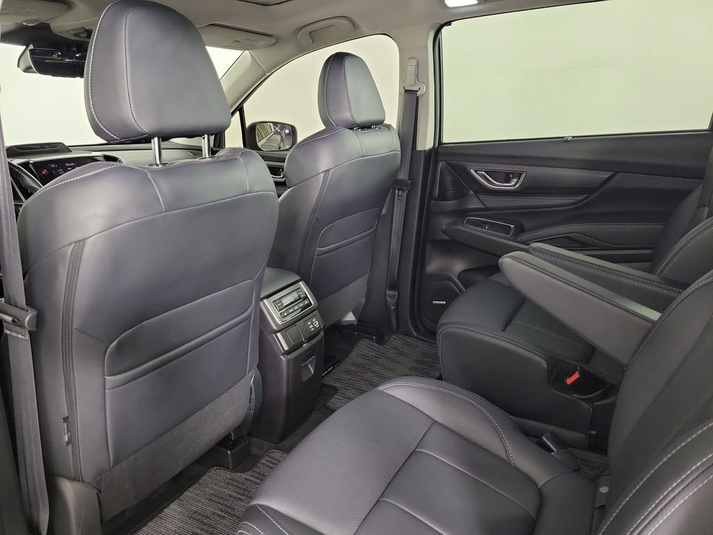 Used 2023 Subaru Ascent Limited w/ Technology Package image 13