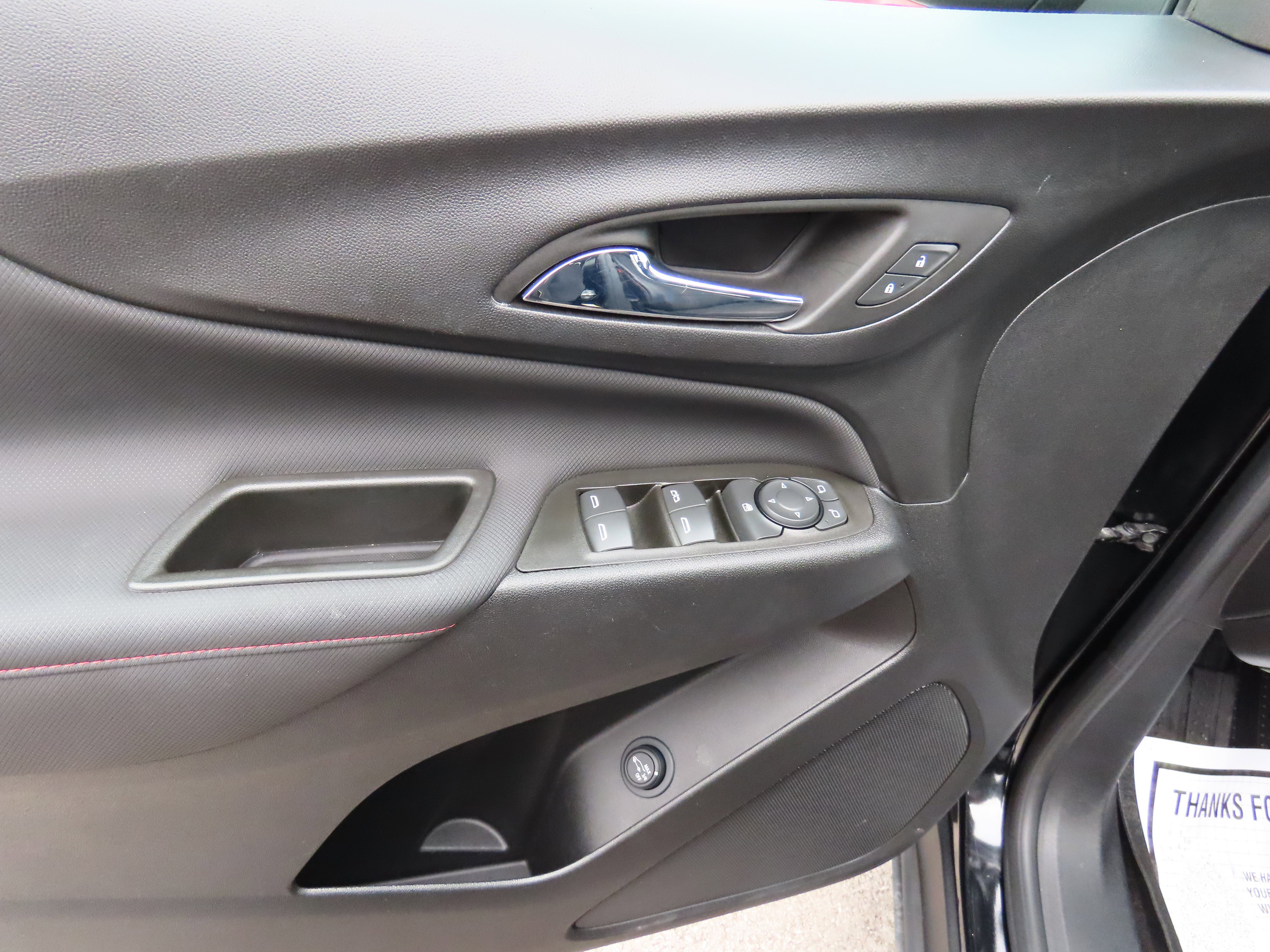 Used 2023 Chevrolet Equinox RS w/ LPO, Floor Liner Package image 24