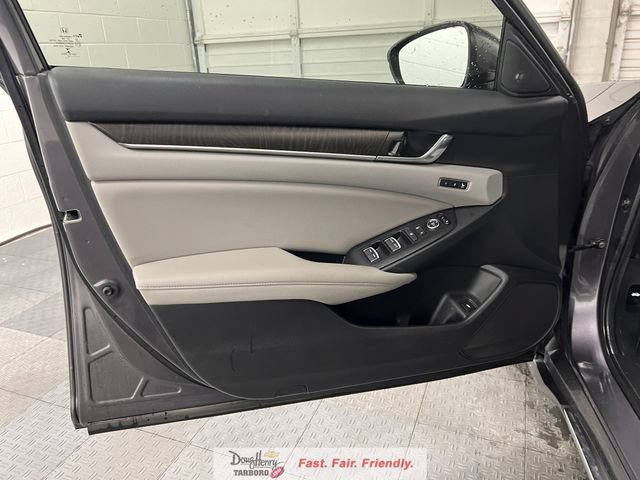 Used 2019 Honda Accord EX-L image 24