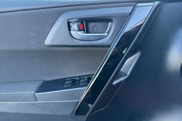 Used 2016 Scion iM FWD image 11