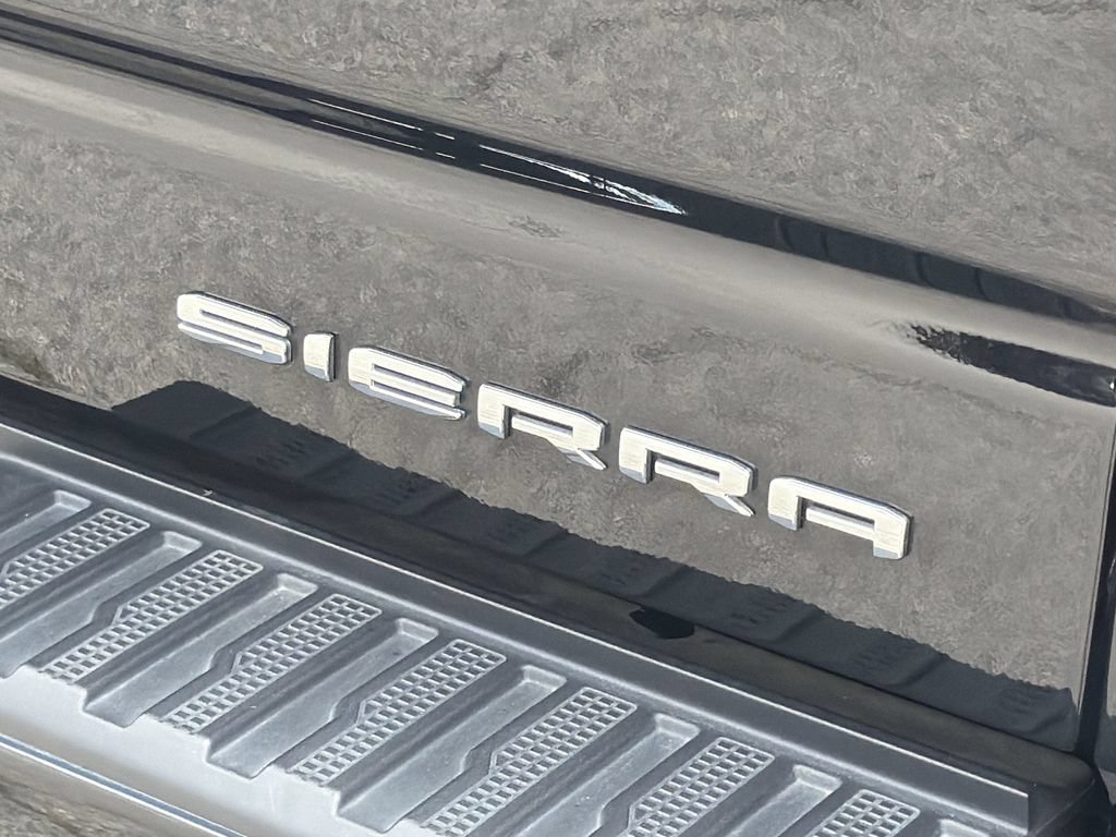 Used 2024 GMC Sierra 1500 Denali AWD/4WD image 23