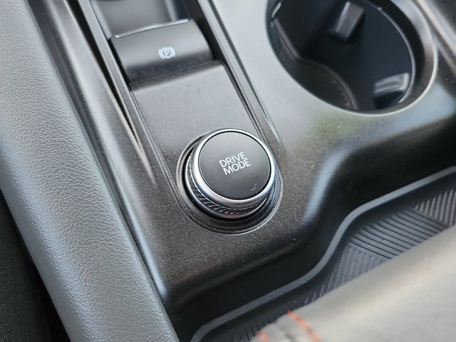 Certified 2025 Ford Explorer Active RWD image 30