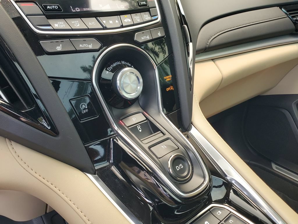 Used 2024 Acura RDX SH-AWD image 32