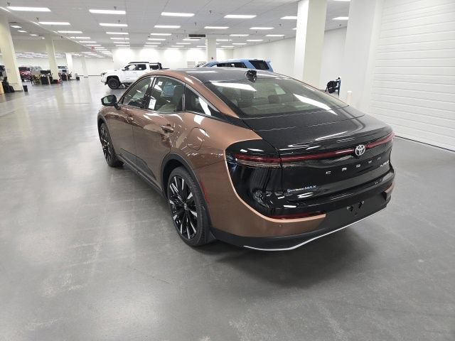 New 2026 Toyota Crown Platinum AWD/4WD image 4