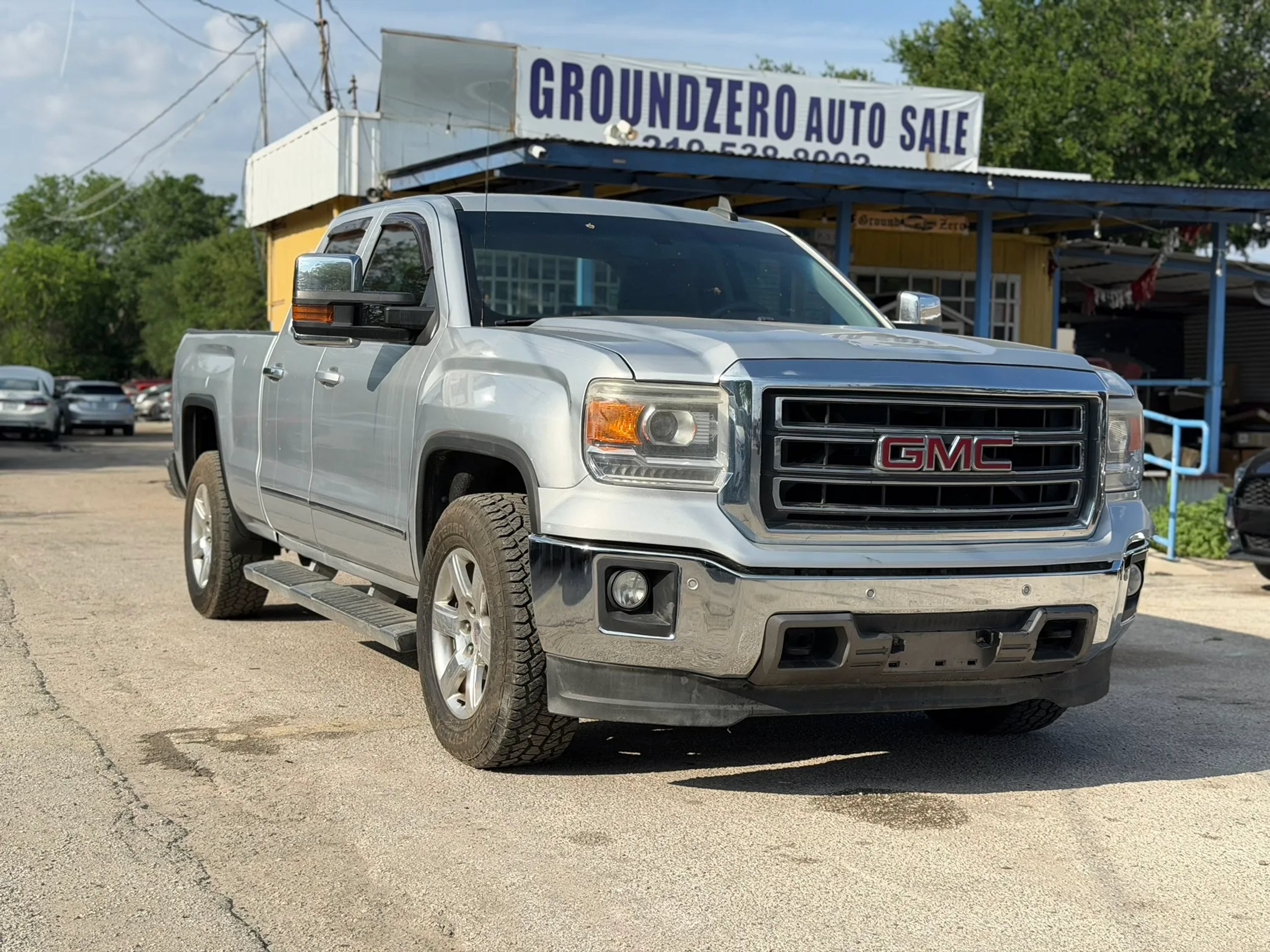 Used 2015 GMC Sierra 1500 SLT w/ Max Trailering Package