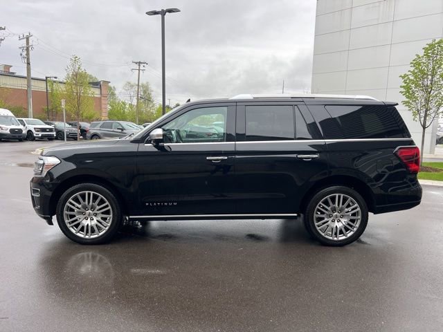 Used 2023 Ford Expedition Platinum AWD/4WD image 8