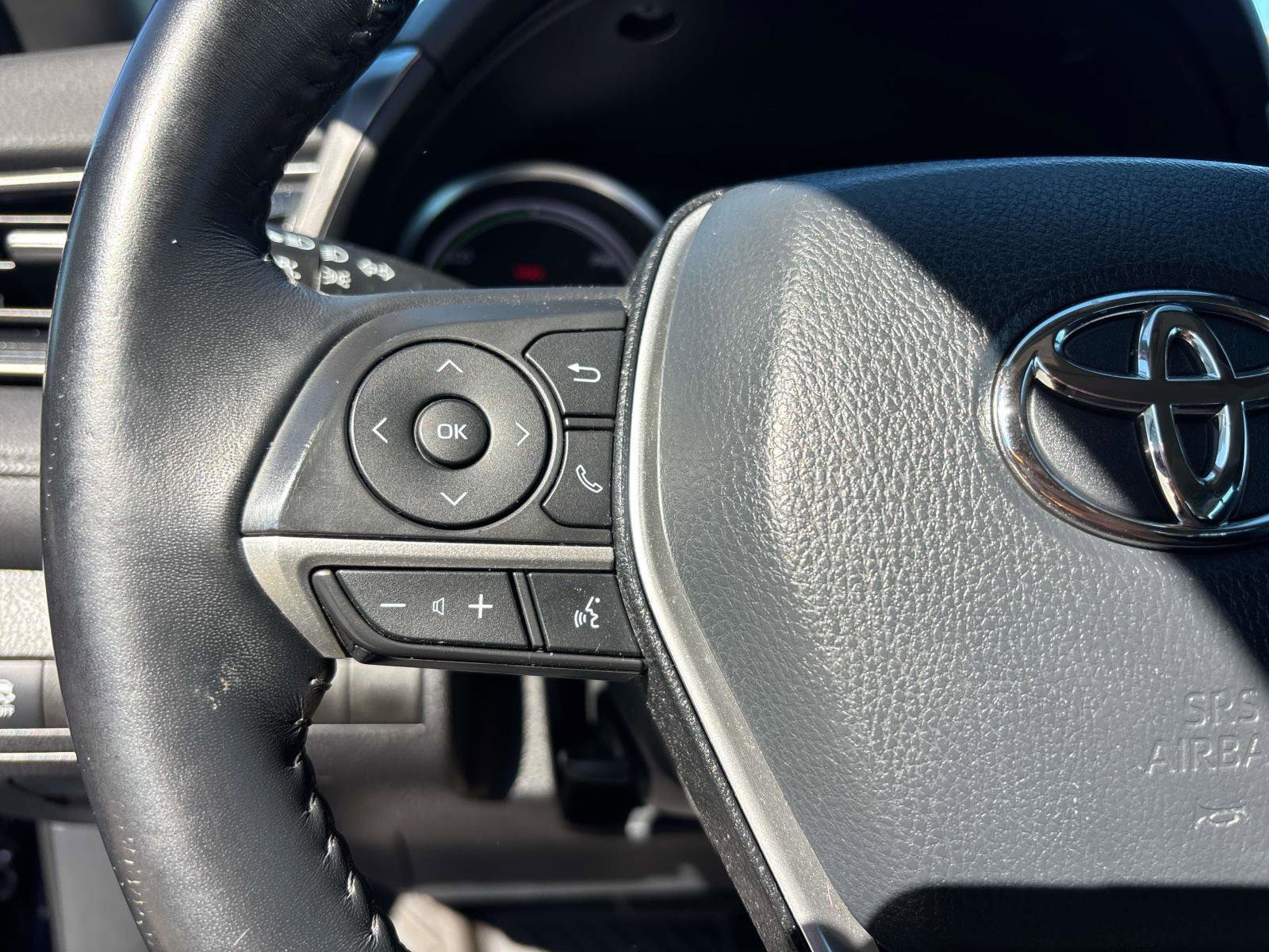 Used 2021 Toyota Camry XLE FWD image 15