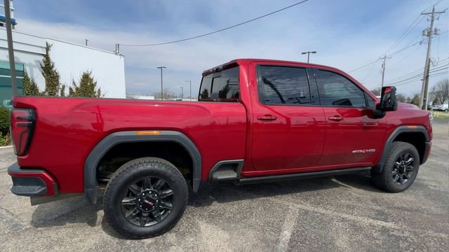 Used 2025 GMC Sierra 2500 AT4 w/ AT4 Premium Plus Package AWD/4WD image 2