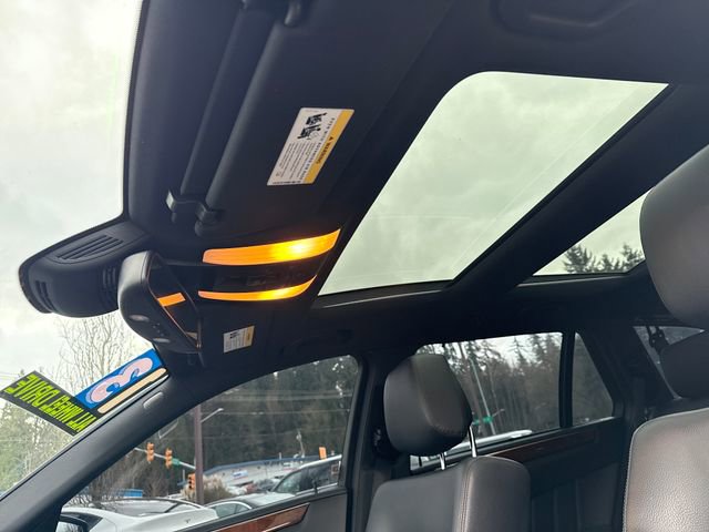 Used 2013 Mercedes-Benz E 350 4MATIC Wagon image 29