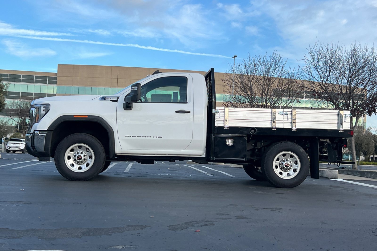 New 2024 GMC Sierra 3500 Pro w/ Convenience Package image 7
