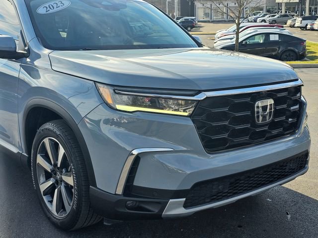 Used 2023 Honda Pilot Elite image 2