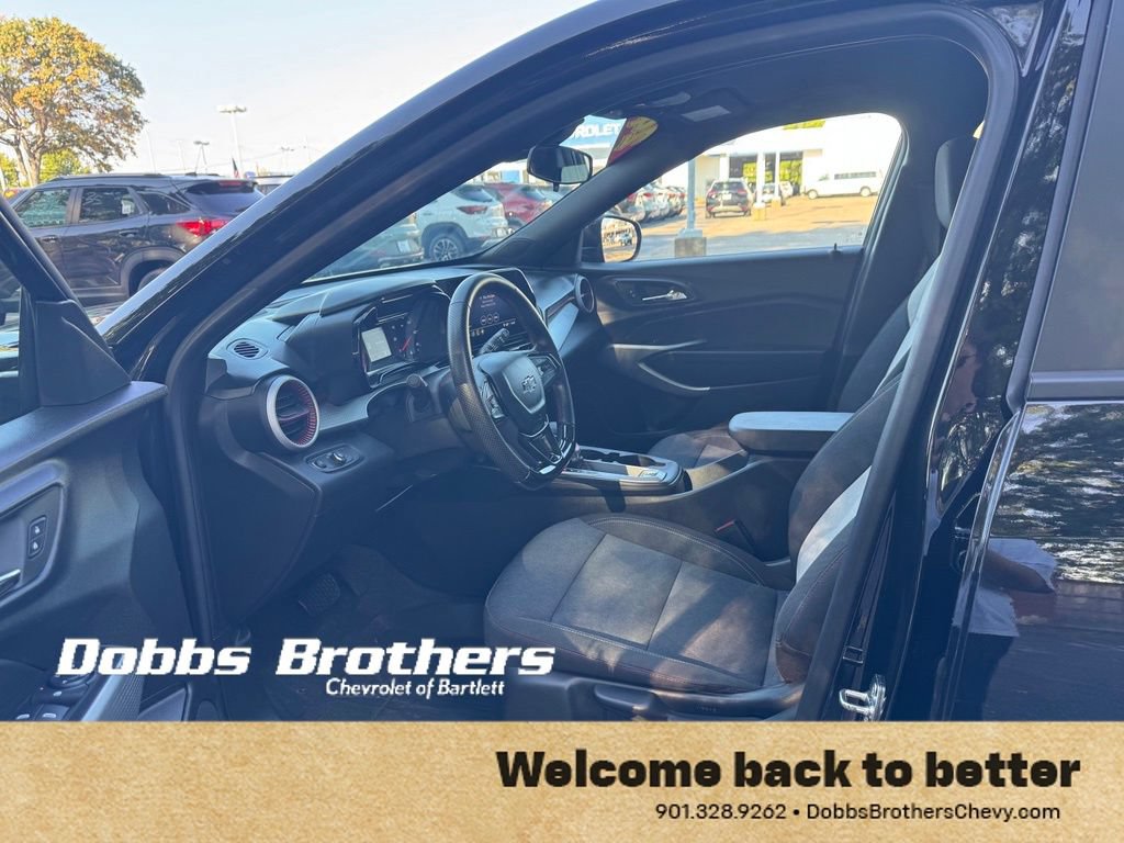 Used 2024 Chevrolet Trax RS w/ Driver Confidence Package FWD image 10