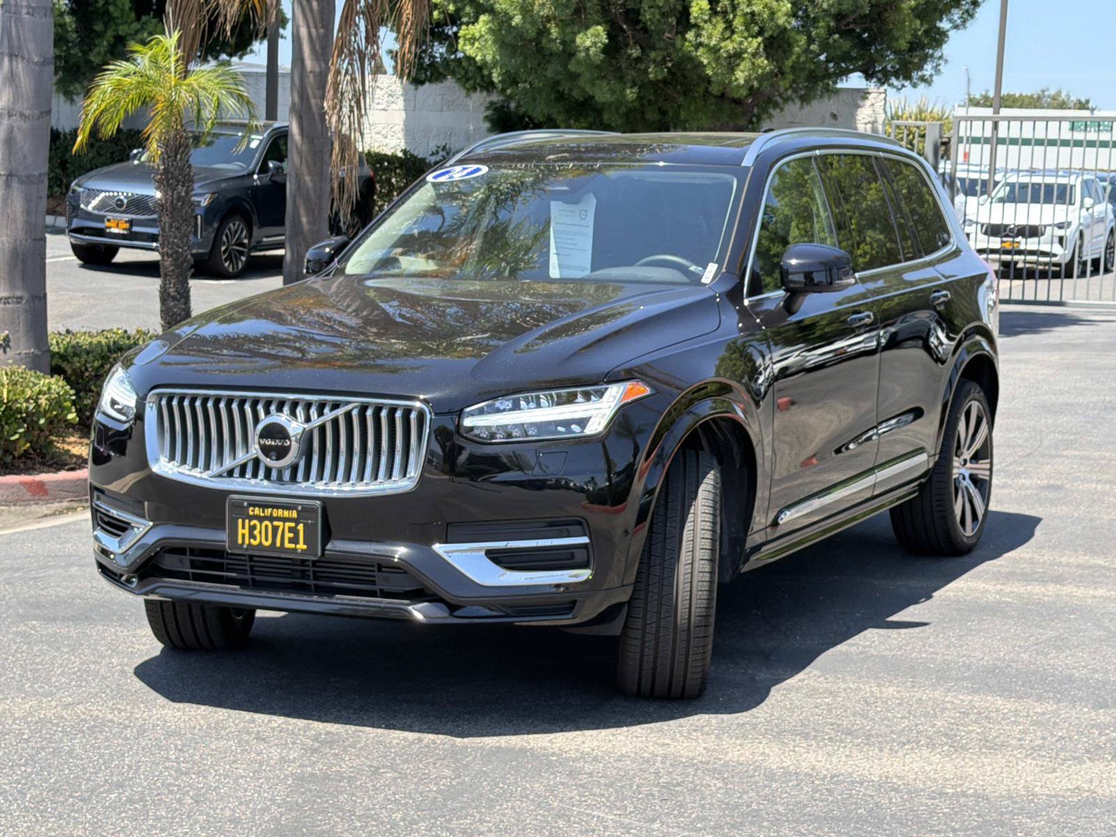 Certified 2024 Volvo XC90 T8 Plus w/ Protection Package Premier AWD/4WD image 3