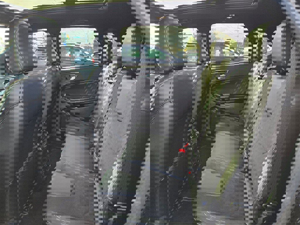 Used 2022 Ford Edge ST w/ Equipment Group 401A image 10