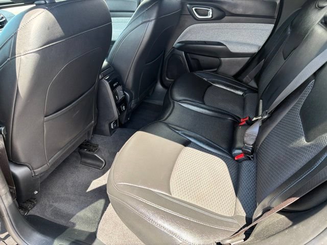 Used 2024 Jeep Compass Latitude AWD/4WD image 32