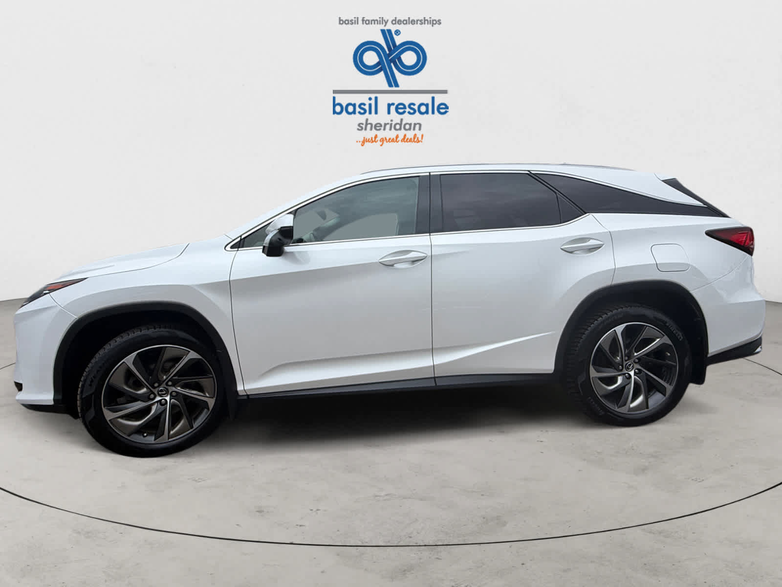 Used 2019 Lexus RX 350L Luxury w/ Accessory Package AWD/4WD image 3