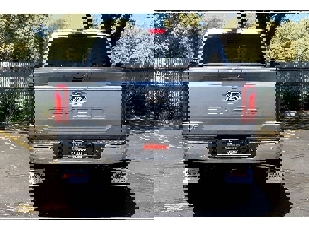 New 2025 Ford F150 Lariat w/ Equipment Group 501A Mid image 19