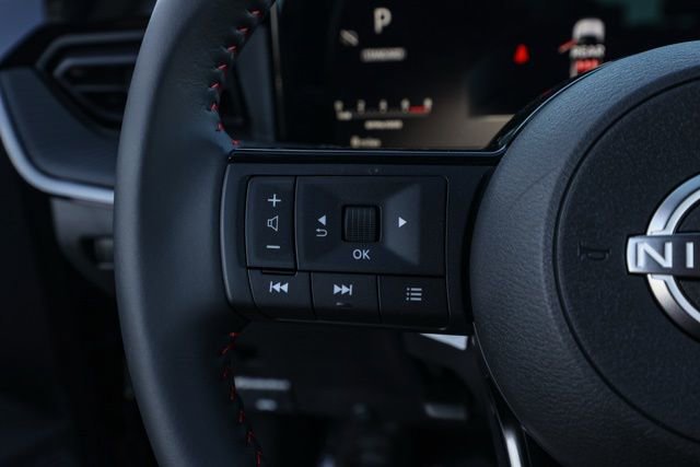 New 2025 Nissan Kicks SR image 26