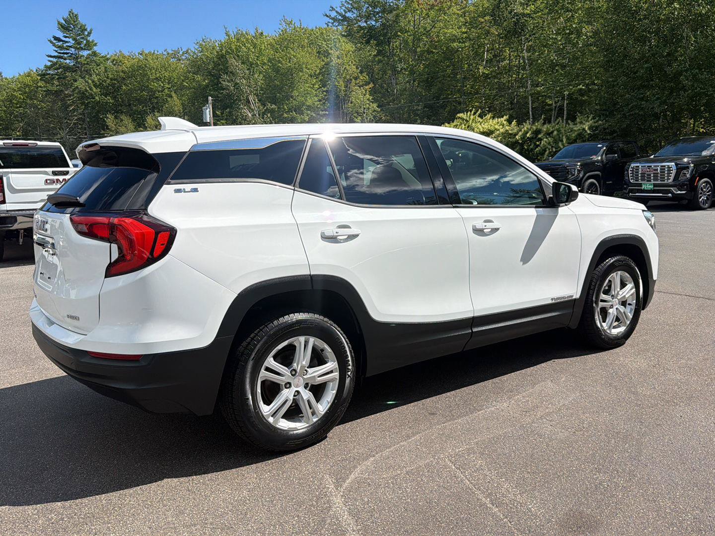 Certified 2020 GMC Terrain SLE AWD/4WD image 5