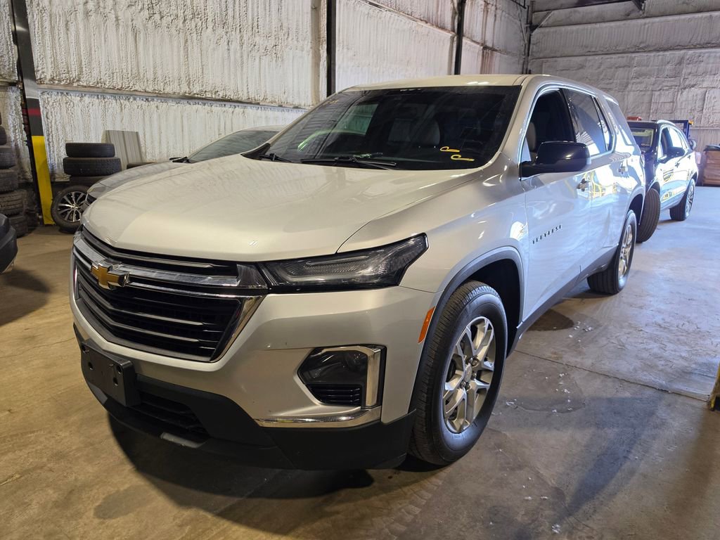 Used 2022 Chevrolet Traverse LS