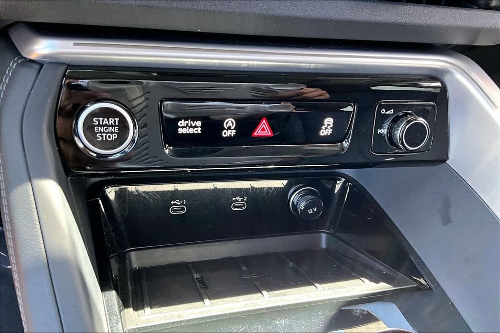 Certified 2025 Audi Q5 Premium Plus w/ Premium Plus AWD/4WD image 29