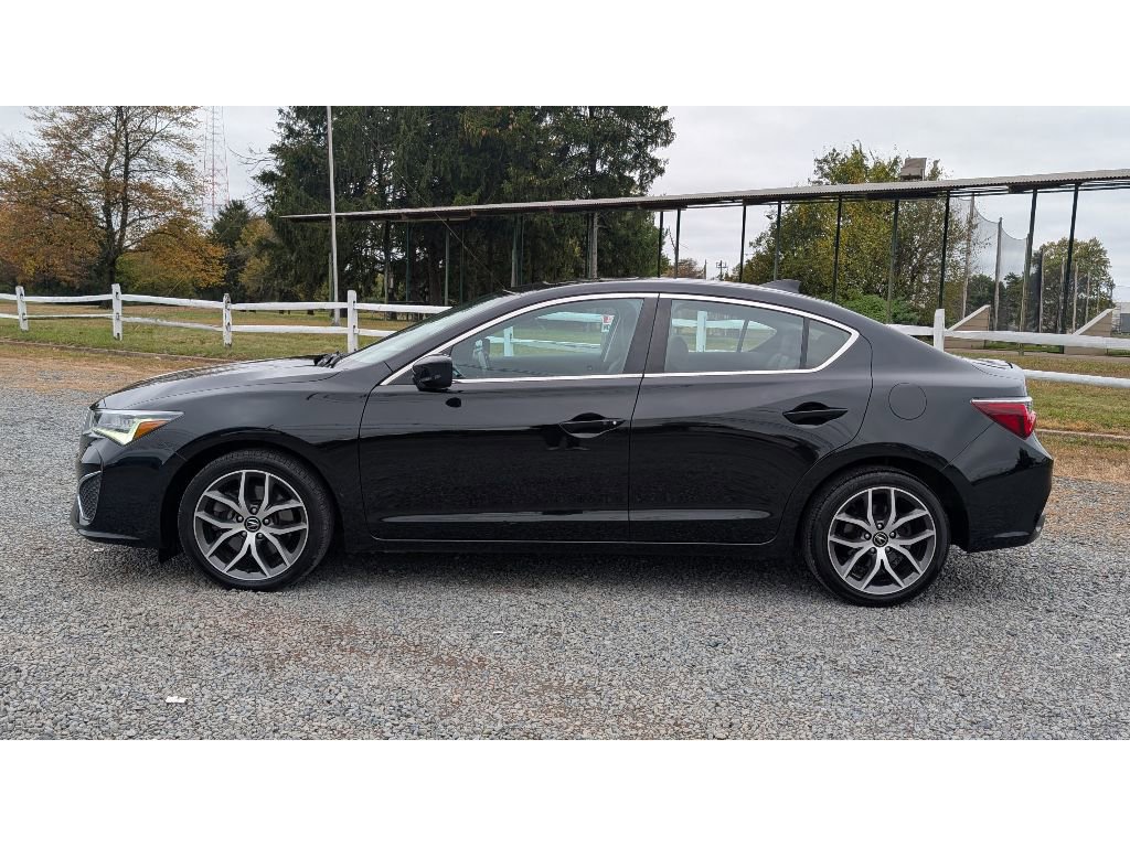 Used 2020 Acura ILX w/ Premium Package image 4