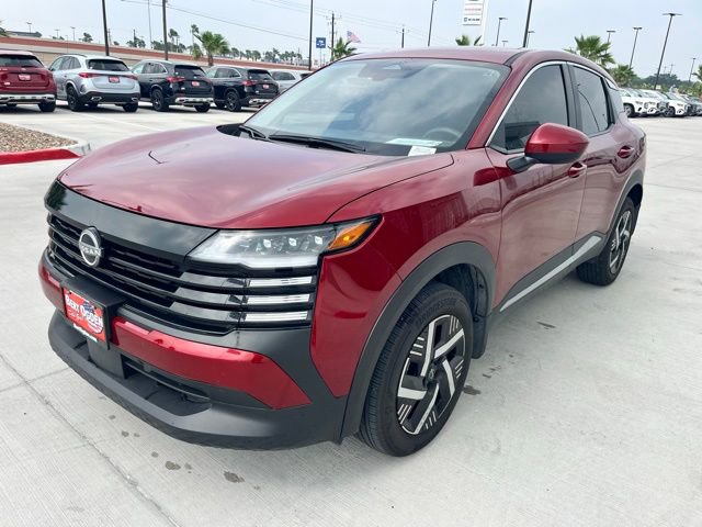 Used 2025 Nissan Kicks SV FWD image 3