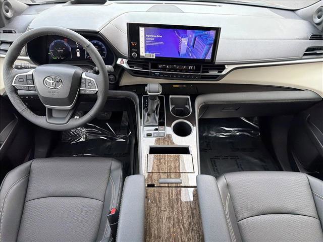 New 2026 Toyota Sienna Platinum image 22