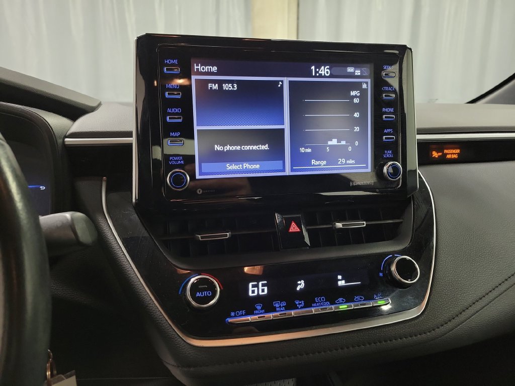 Used 2021 Toyota Corolla SE w/ Carpet Mat Package (TMS) FWD image 17