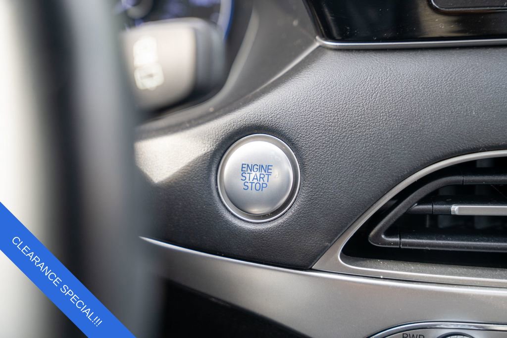 Certified 2022 Hyundai Palisade SEL w/ 8P Bench Seat Package image 26