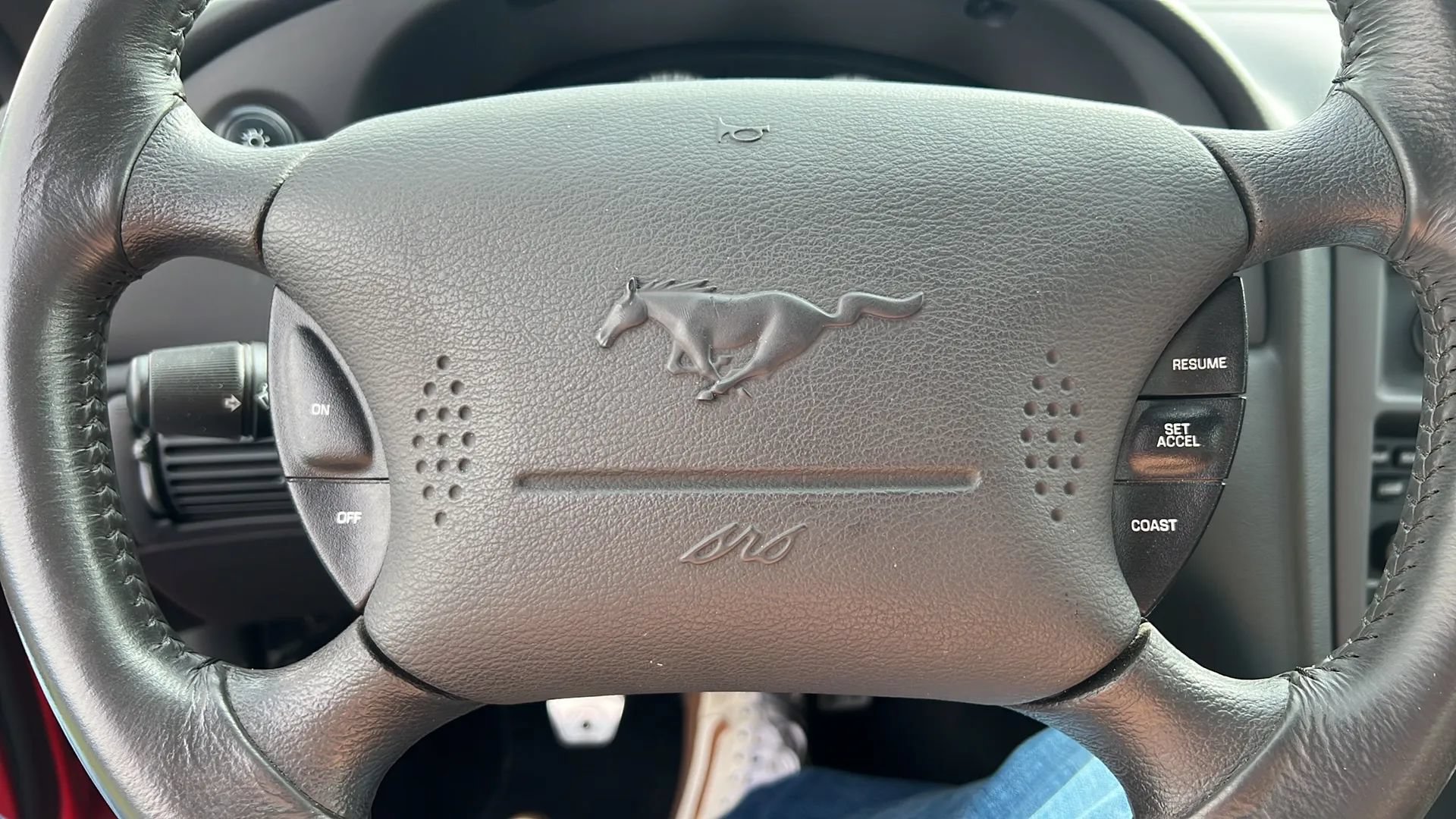 Used 2002 Ford Mustang GT RWD image 29