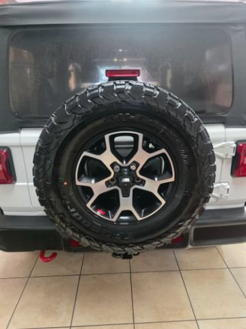 Used 2021 Jeep Wrangler Unlimited Rubicon w/ Safety Group AWD/4WD image 23