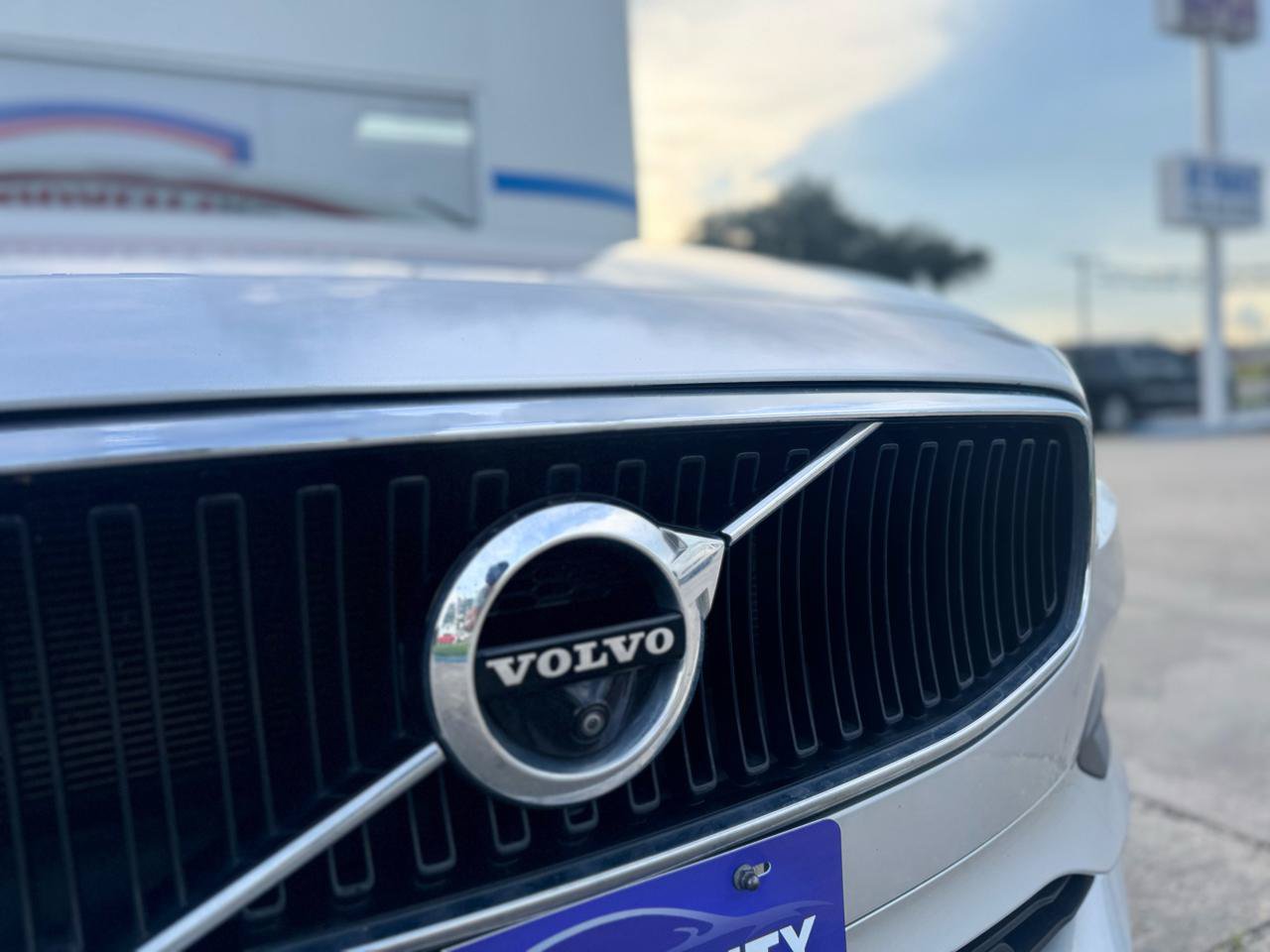 Used 2018 Volvo S90 T5 Momentum w/ Convenience Package AWD/4WD image 10