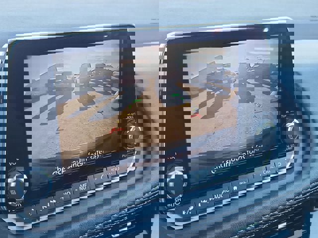 Used 2023 Nissan Rogue SV image 19