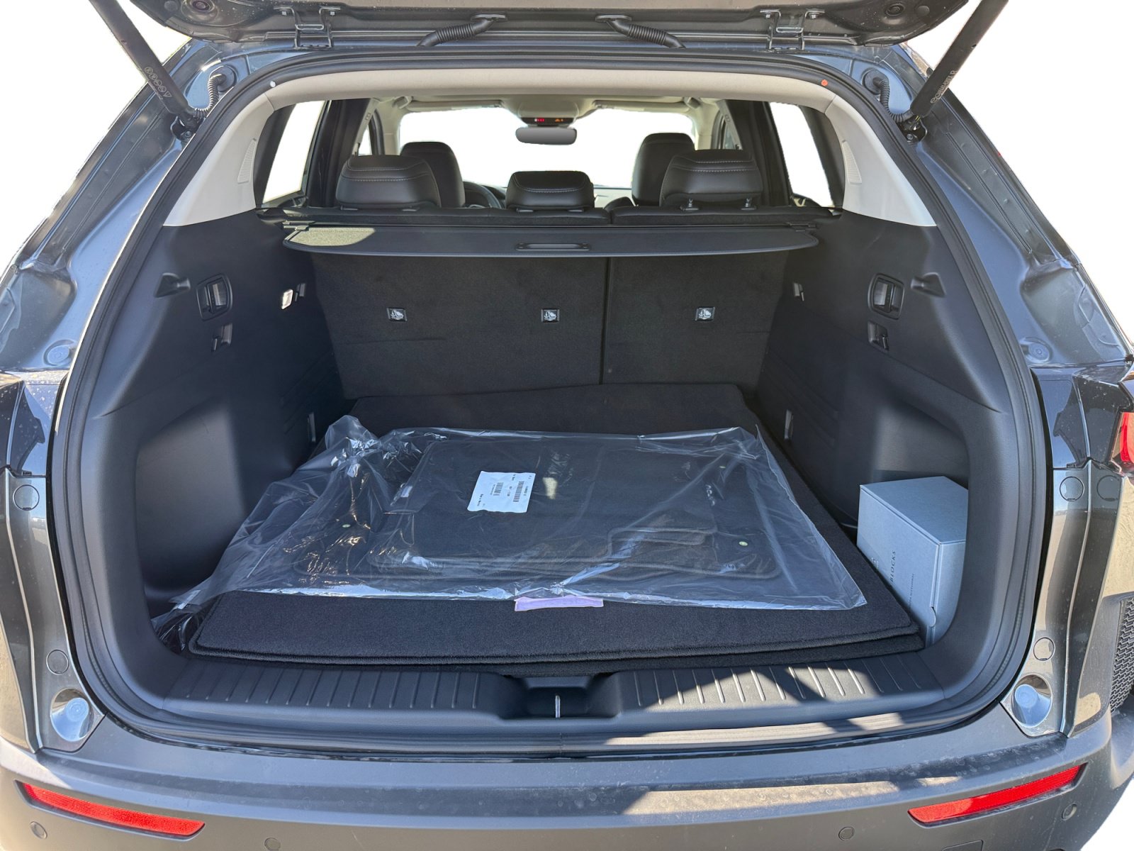 New 2026 MAZDA CX-50 AWD 2.5 S w/ Cargo Package image 17