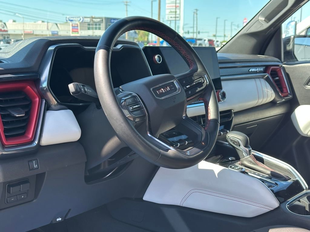 Used 2023 GMC Canyon AT4X image 8